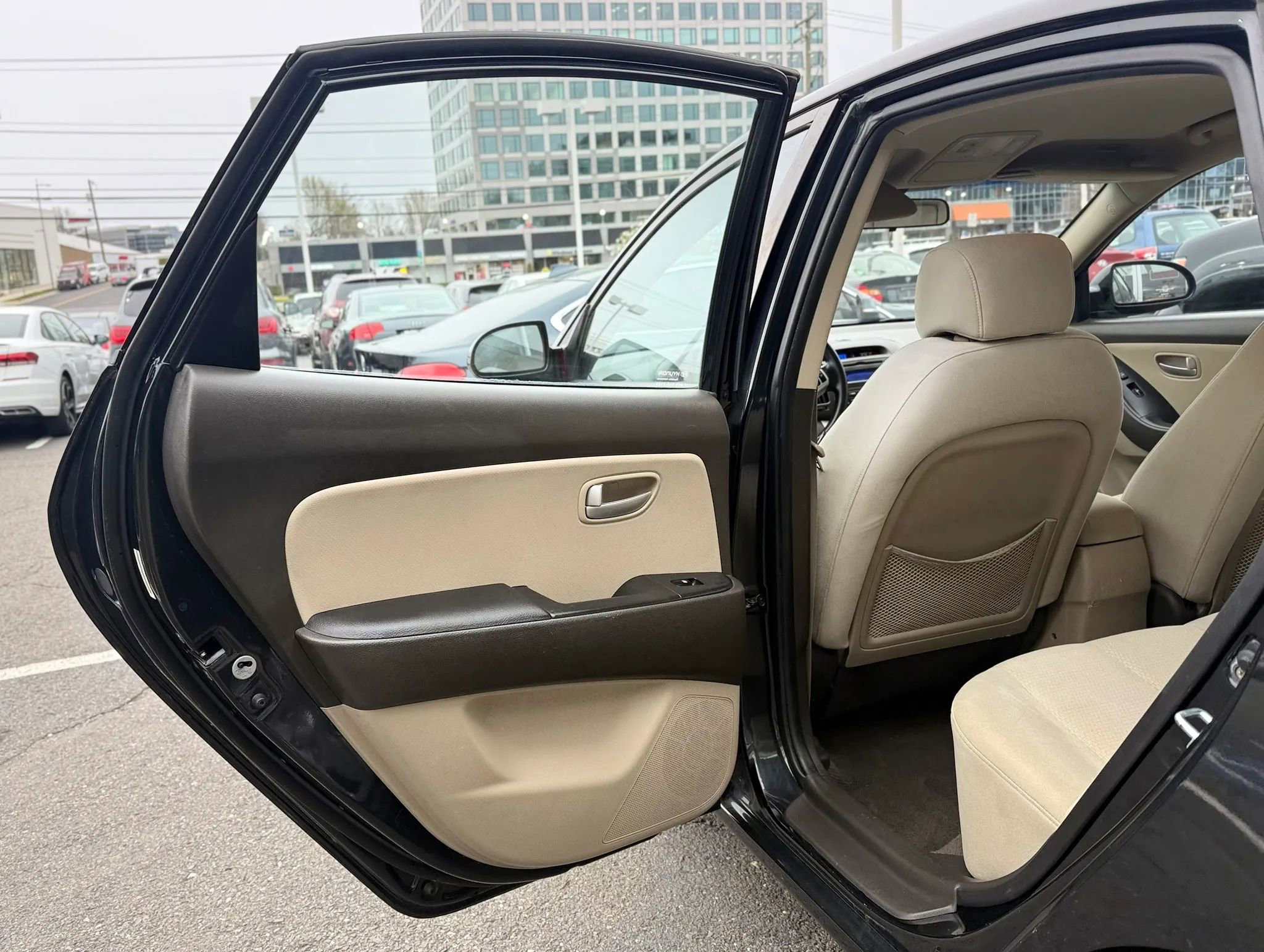 Used 2008 Hyundai Elantra GLS FWD image 21