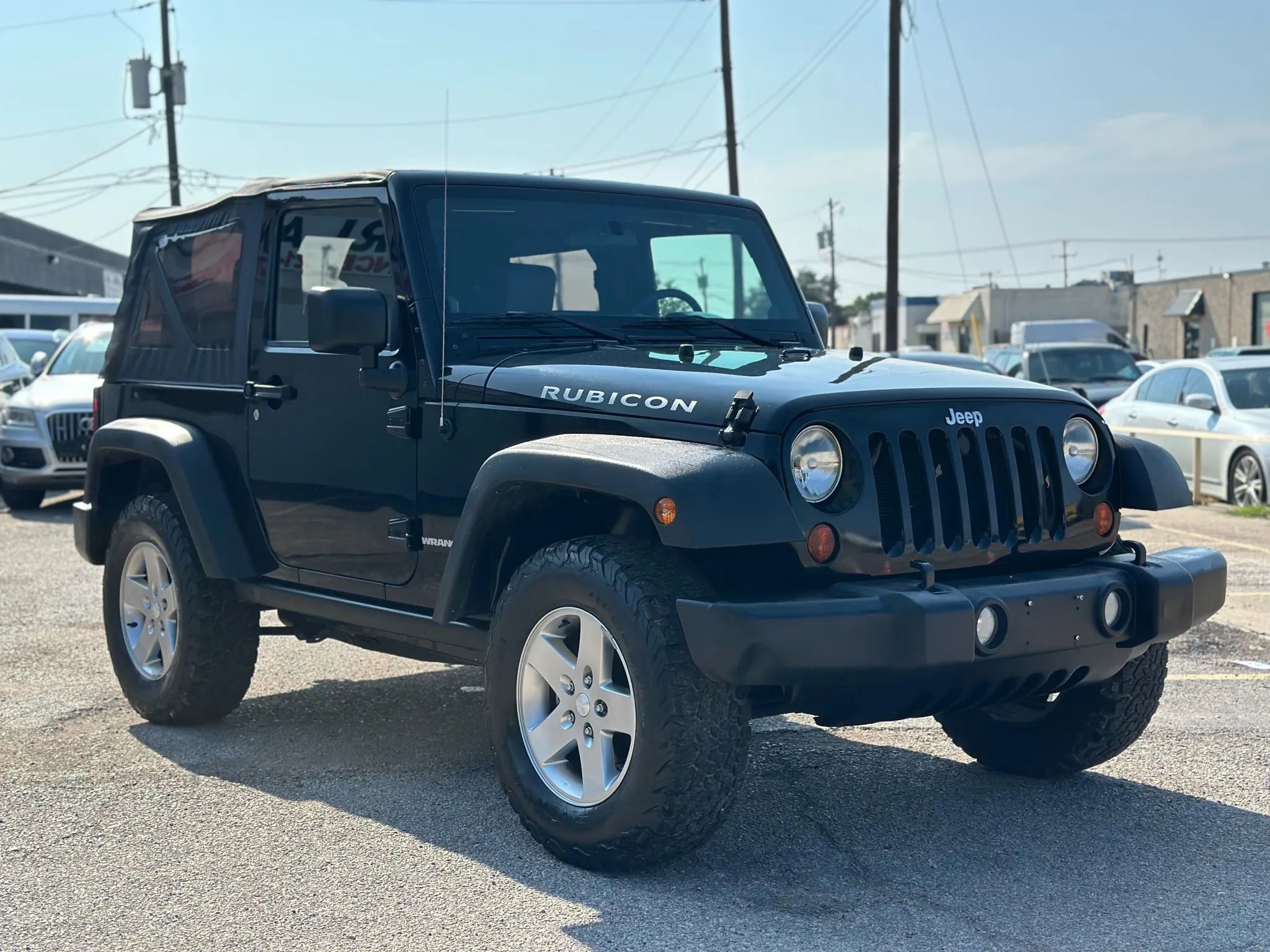 Used 2010 Jeep Wrangler Rubicon w/ Dual Top Group image 9