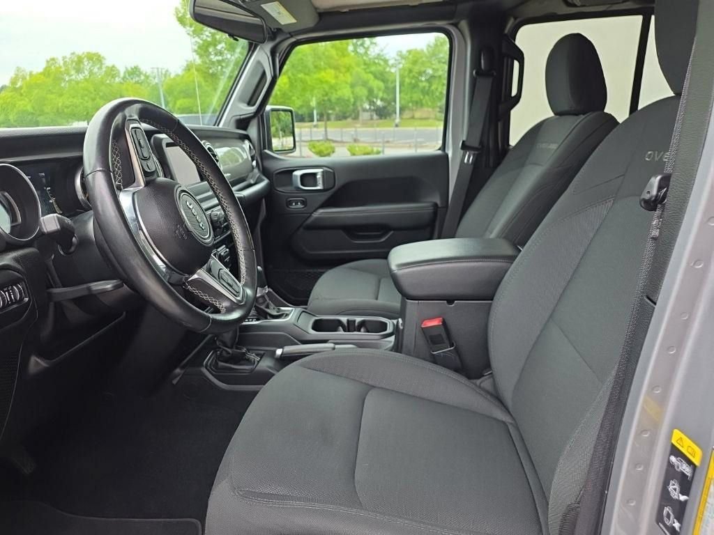 Used 2020 Jeep Gladiator Overland w/ LED Lighting Group AWD/4WD image 36