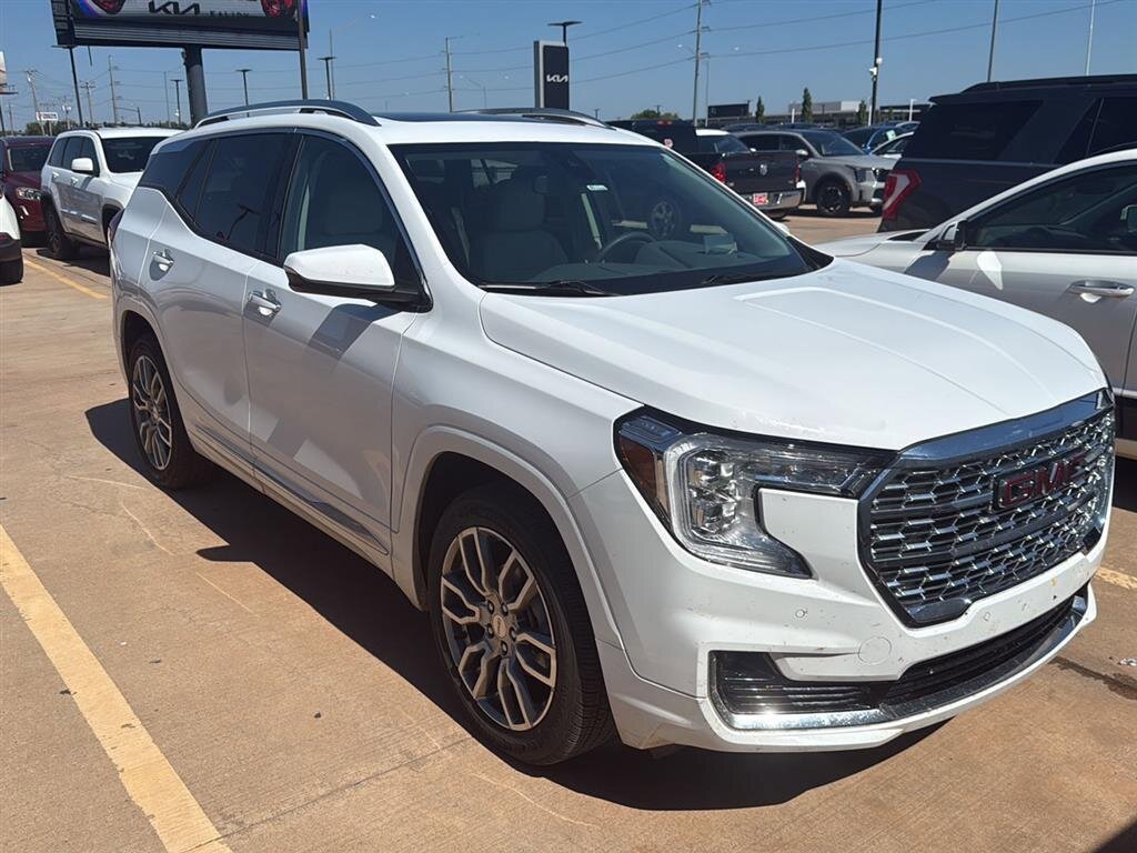 Used 2023 GMC Terrain Denali