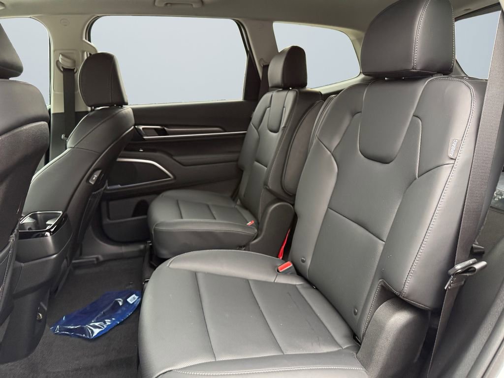 New 2025 Kia Telluride S image 13