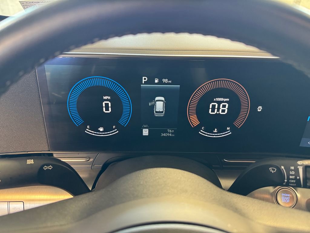 Used 2024 Hyundai Kona SEL AWD/4WD image 16