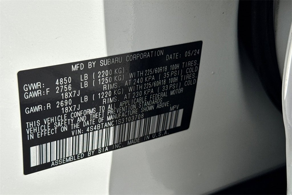 Used 2025 Subaru Outback Limited image 35