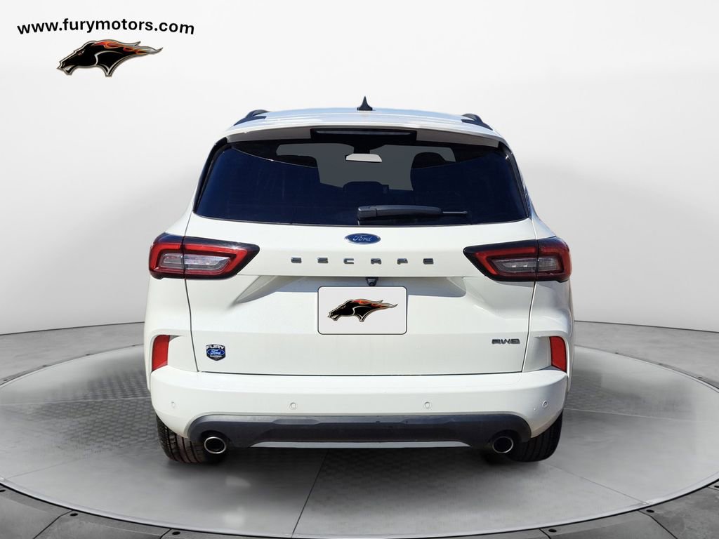Used 2024 Ford Escape ST-Line w/ Tech Pack #1 image 4