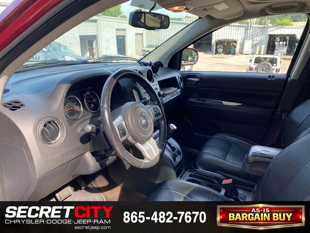 Used 2015 Jeep Compass High Altitude AWD/4WD image 12