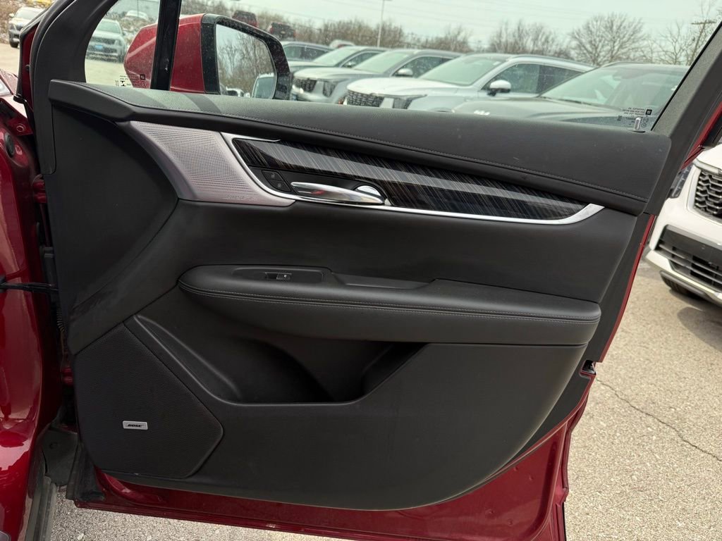 Used 2023 Cadillac XT6 Premium Luxury AWD/4WD image 21