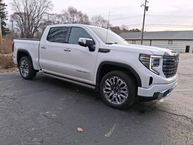 Used 2023 GMC Sierra 1500 Denali Ultimate AWD/4WD image 7