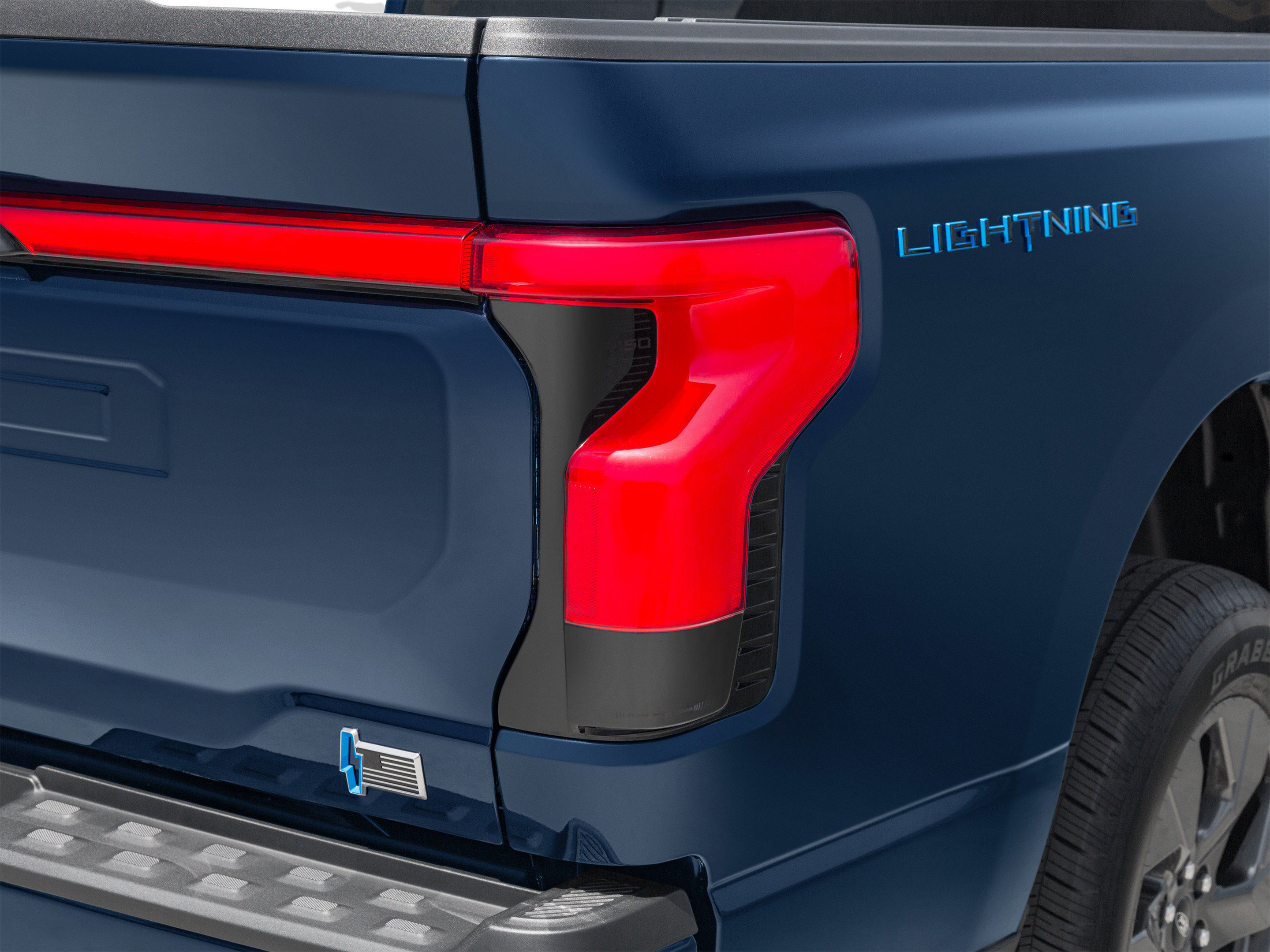Used 2023 Ford F150 Lightning Lariat AWD/4WD image 78