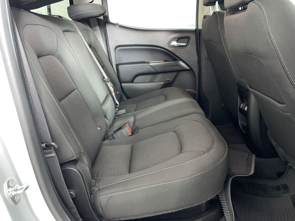 Used 2020 GMC Canyon SLE w/ Driver Alert Package image 24