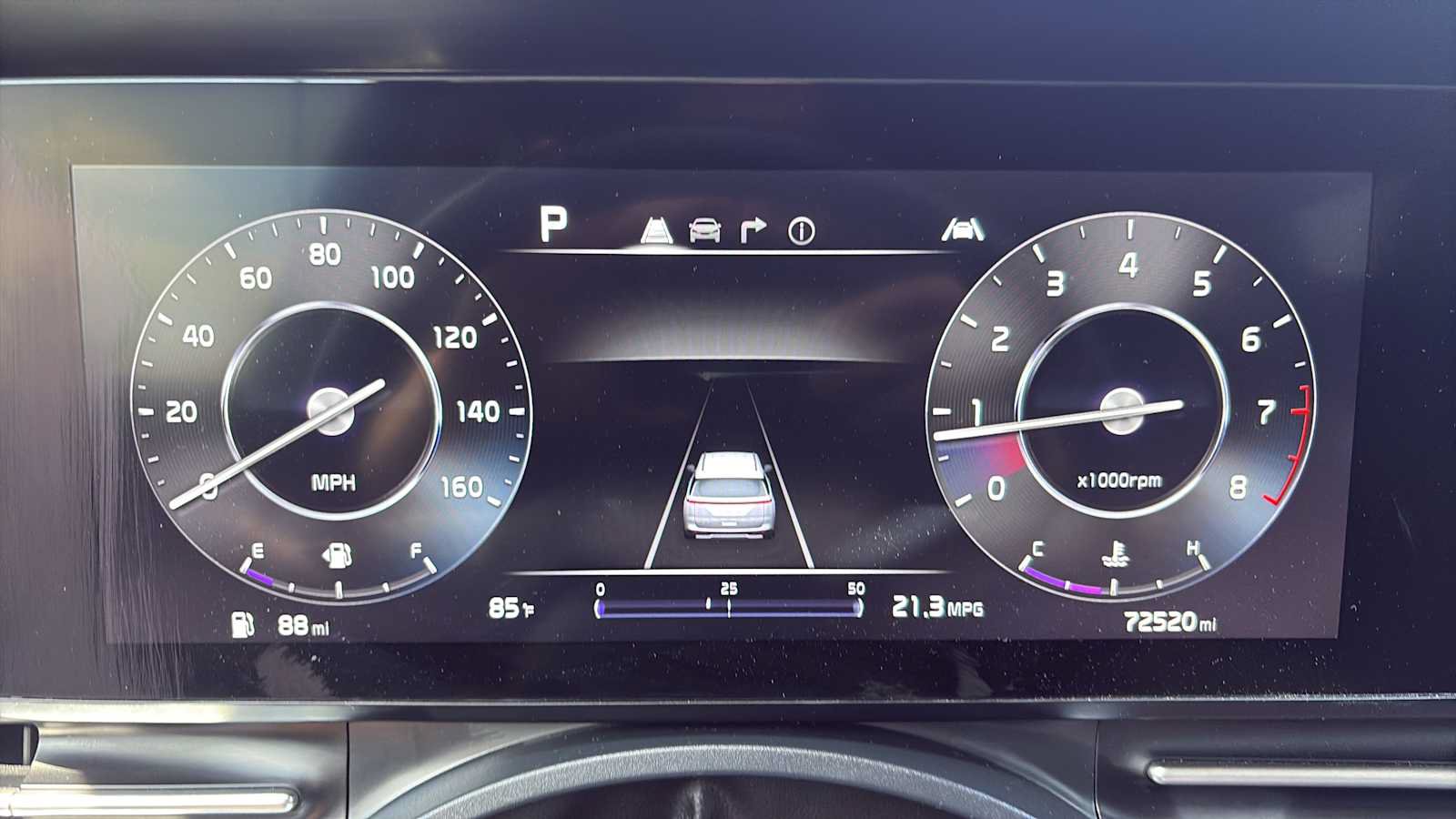 Used 2023 Kia Carnival SX Prestige FWD image 11