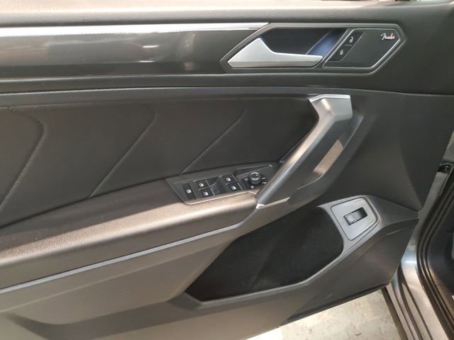 Used 2020 Volkswagen Tiguan SEL Premium R-Line w/ 3rd Row Seat Package image 11