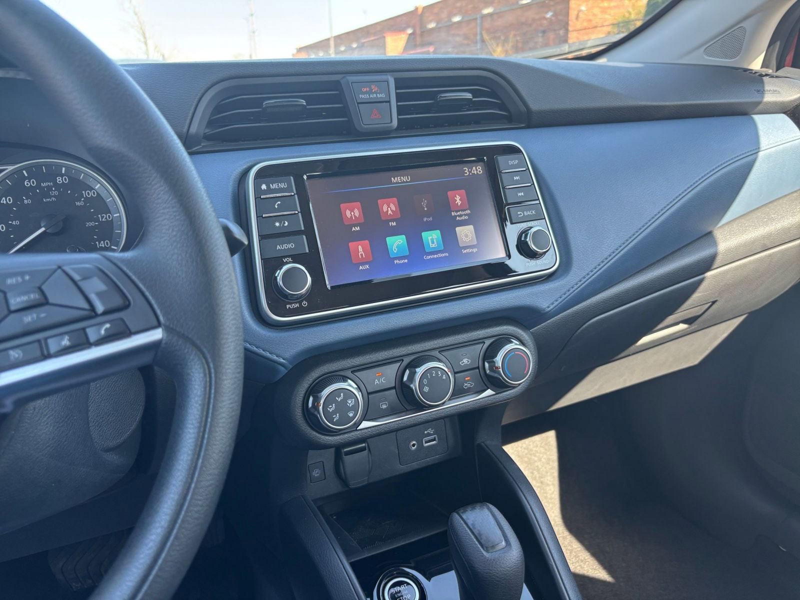 Used 2025 Nissan Versa SV FWD image 17