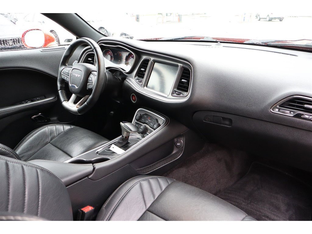 Used 2016 Dodge Challenger SRT Hellcat image 23