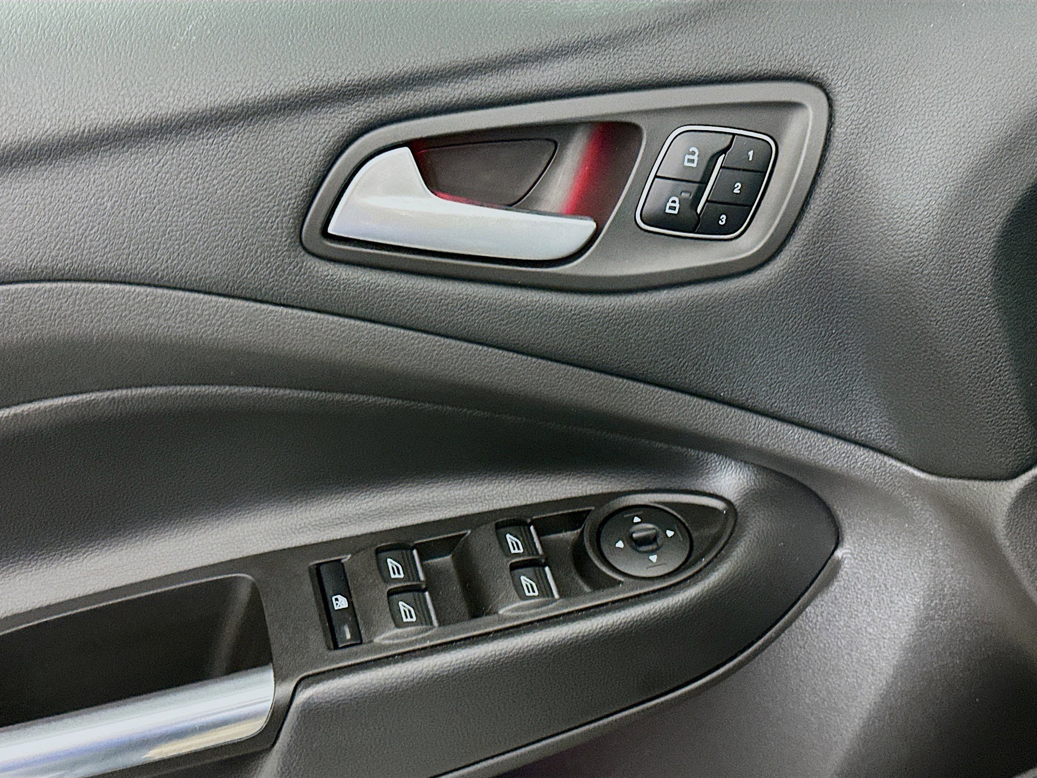 Used 2017 Ford Escape Titanium w/ Equipment Group 301A image 15