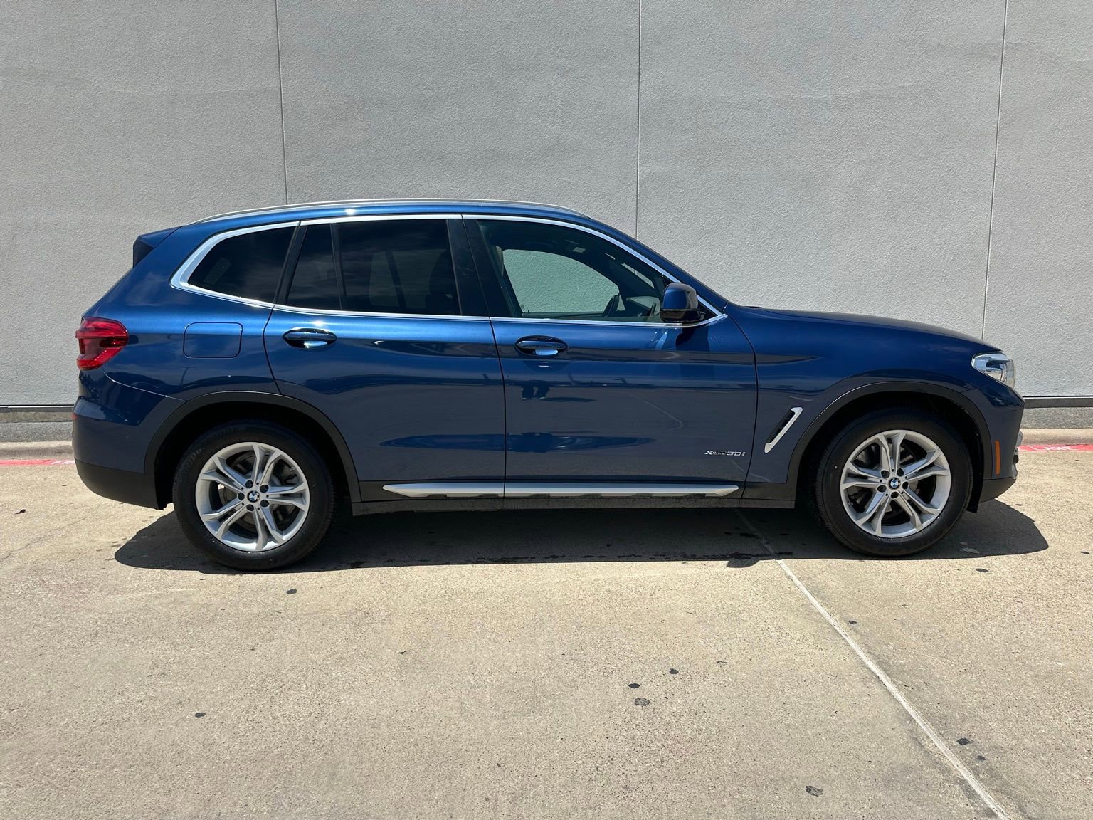 Used 2018 BMW X3 xDrive30i AWD/4WD image 8