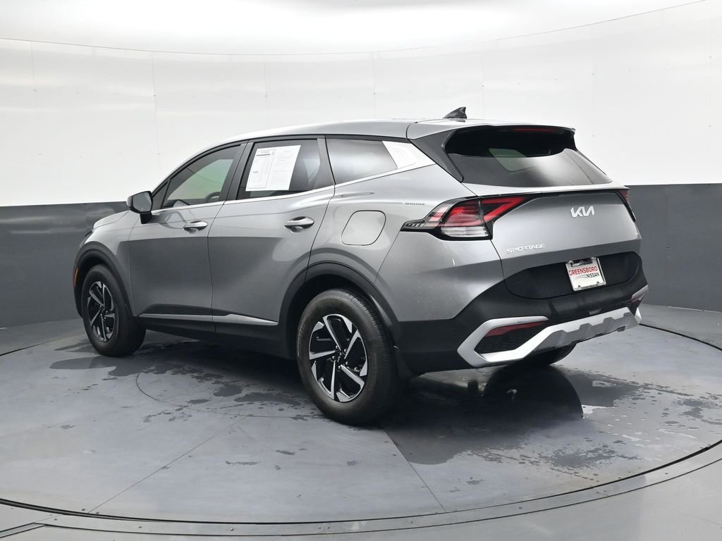 Used 2024 Kia Sportage LX image 6