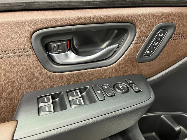 New 2026 Honda Pilot Touring image 11