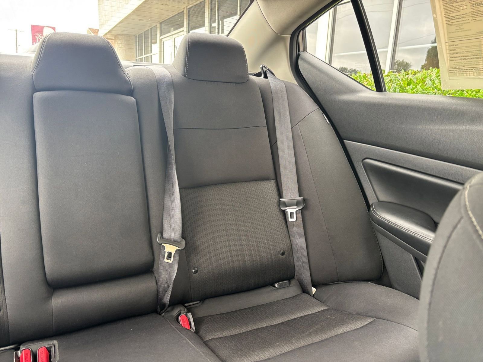 Used 2025 Nissan Altima 2.5 SV FWD image 37