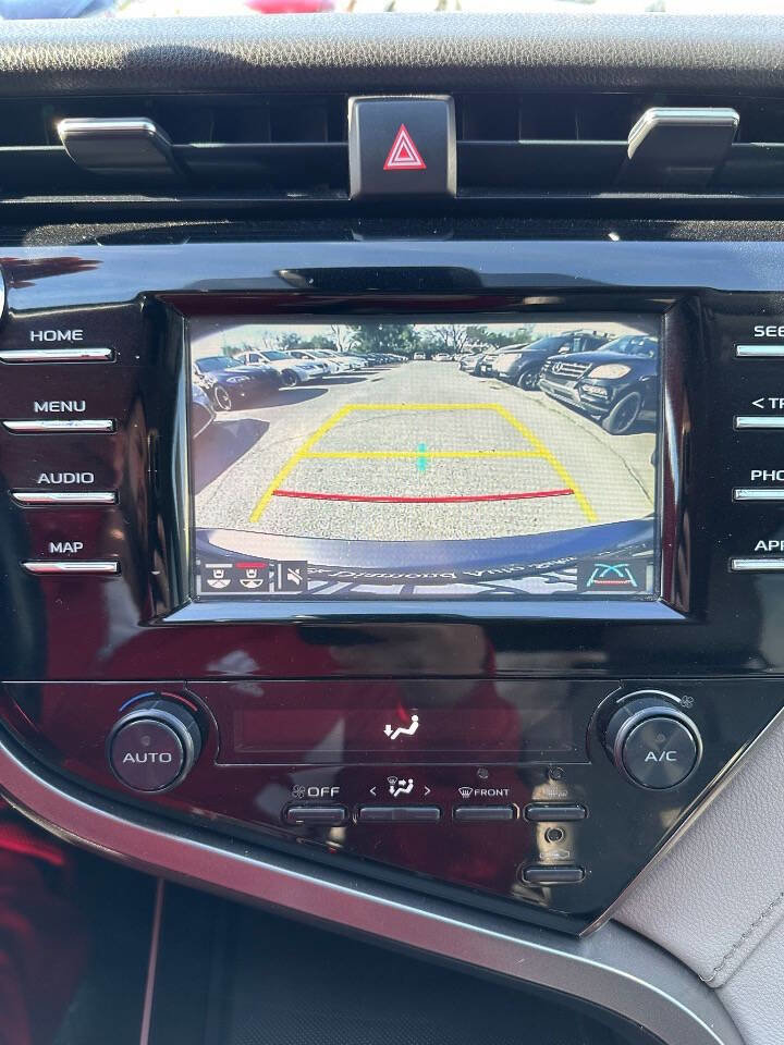 Used 2019 Toyota Camry SE w/ Convenience Package image 15
