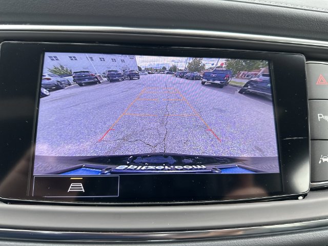 Certified 2024 Buick Enclave Essence AWD/4WD image 32