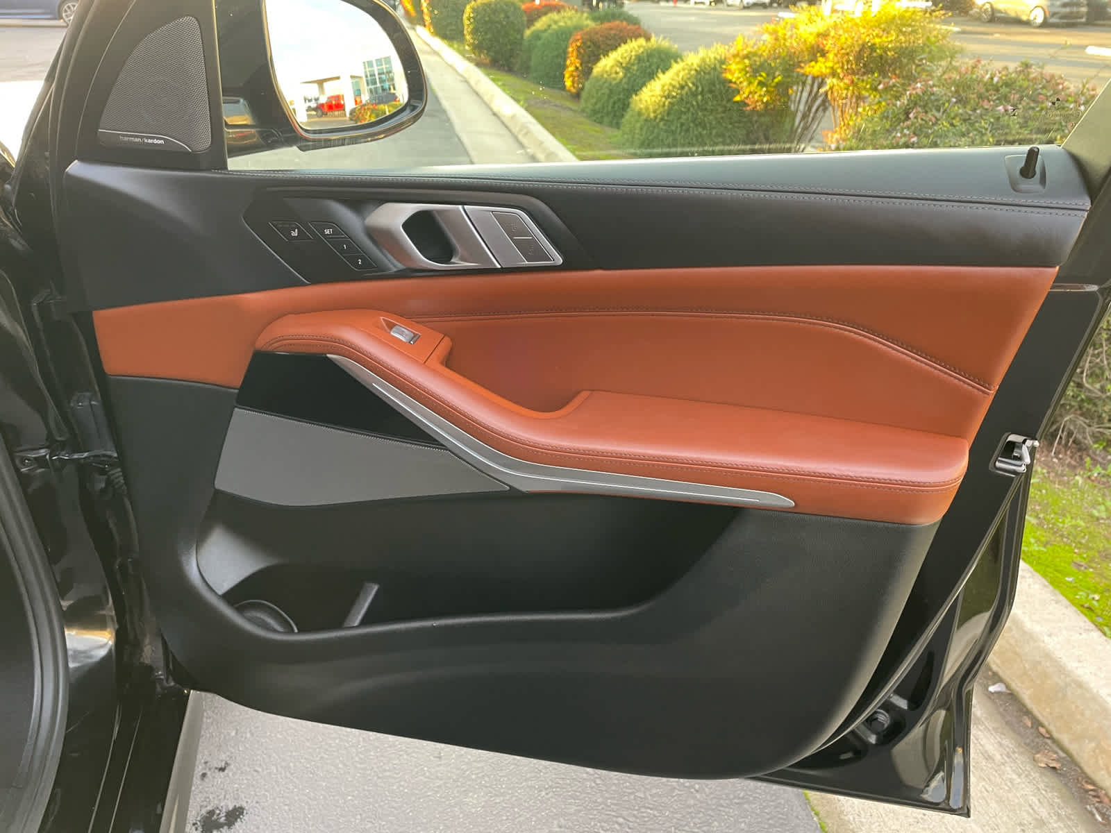 Used 2019 BMW X7 xDrive40i w/ Premium Package image 18