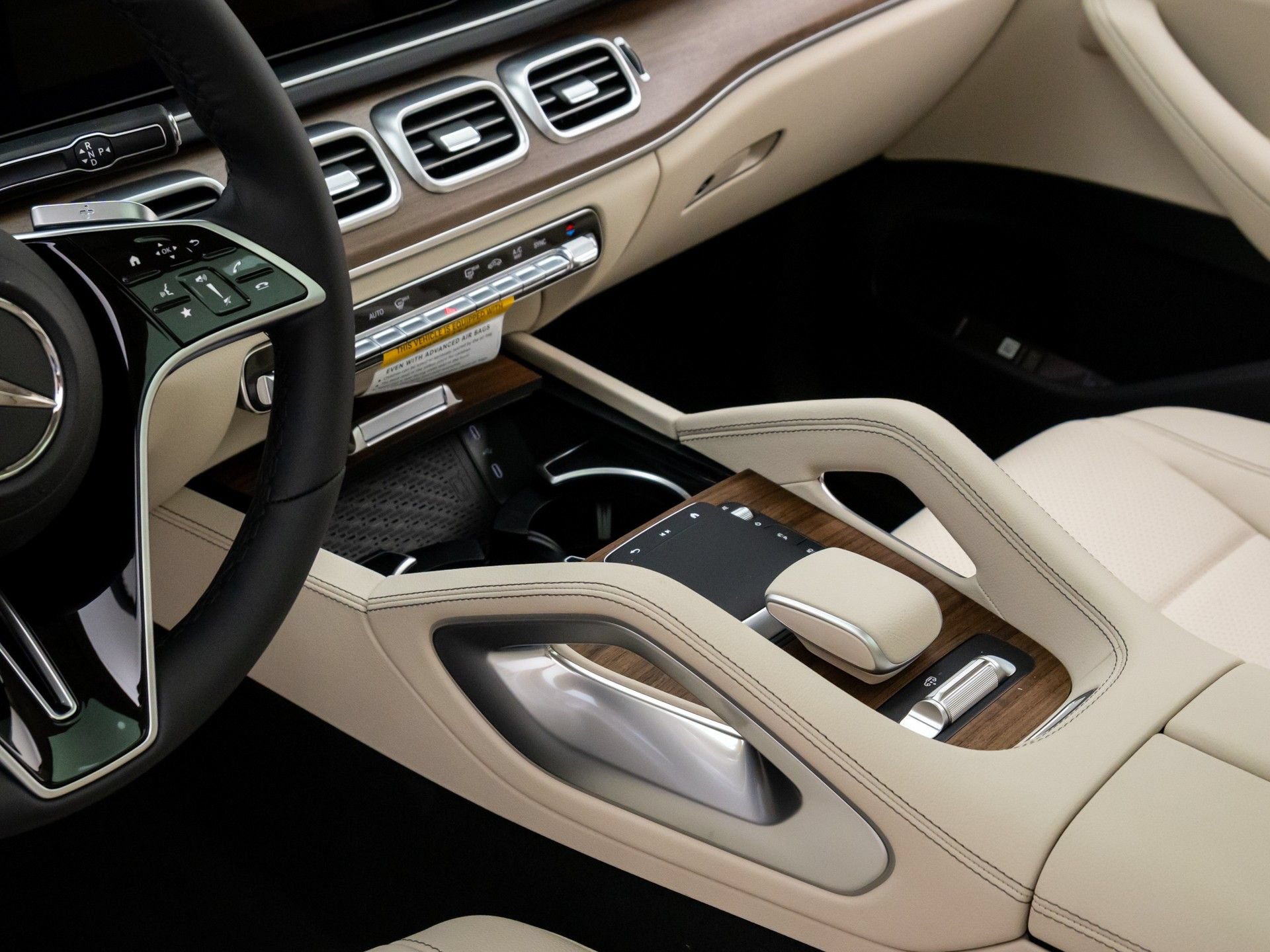 New 2026 Mercedes-Benz GLS 450 4MATIC image 12