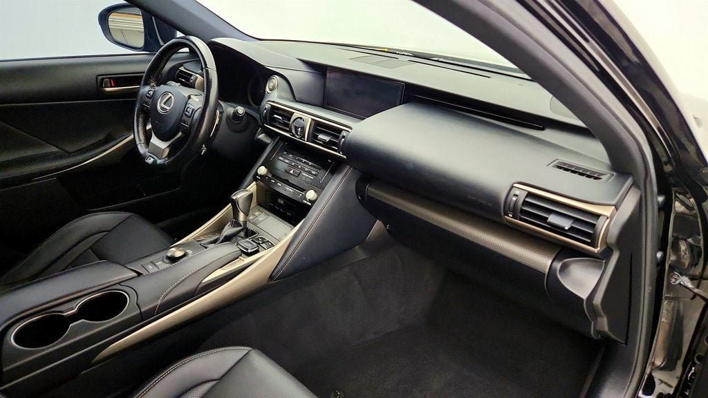 Used 2018 Lexus IS 350 AWD image 26