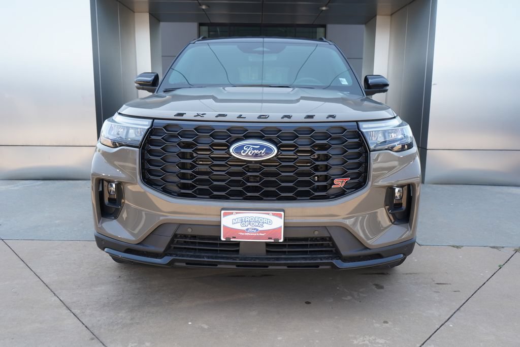 New 2026 Ford Explorer ST AWD/4WD image 3