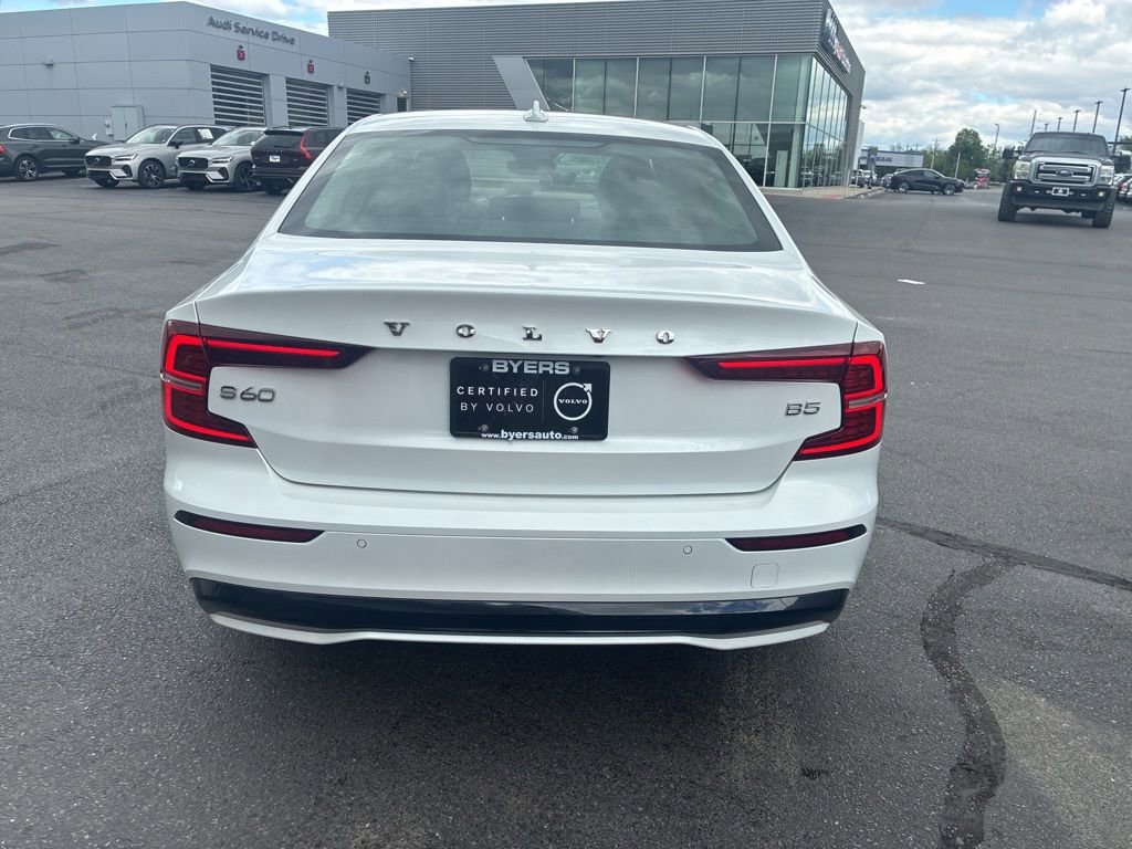 Used 2023 Volvo S60 B5 Core w/ Climate Package FWD image 3