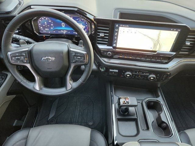 Used 2025 Chevrolet Silverado 1500 ZR2 w/ Technology Package image 29