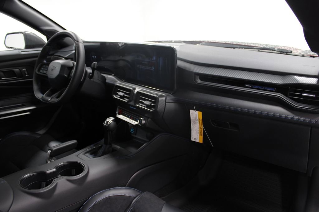 New 2025 Ford Mustang Dark Horse image 18