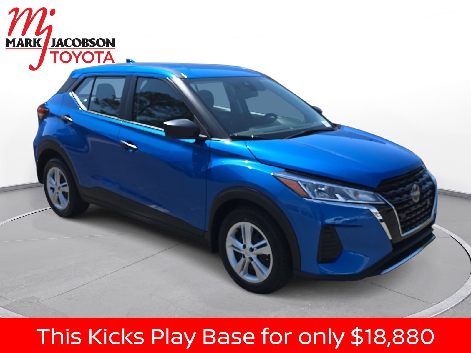 Used 2025 Nissan Kicks Play S image 5