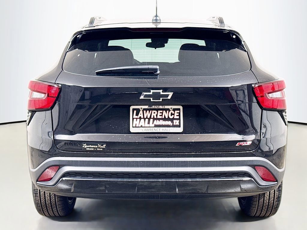 New 2026 Chevrolet Trax RS image 4