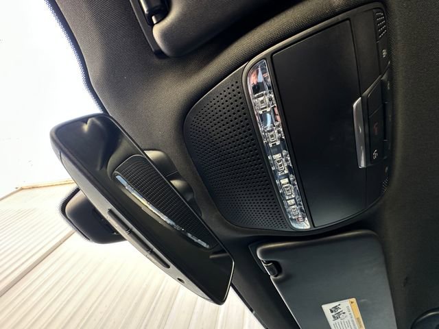 Used 2020 Mercedes-Benz GLC 300 4MATIC image 33