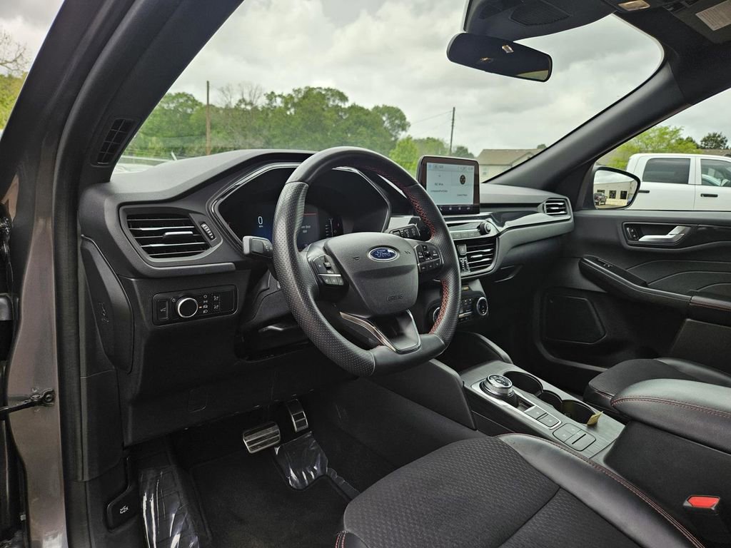 Used 2024 Ford Escape ST-Line AWD/4WD image 15