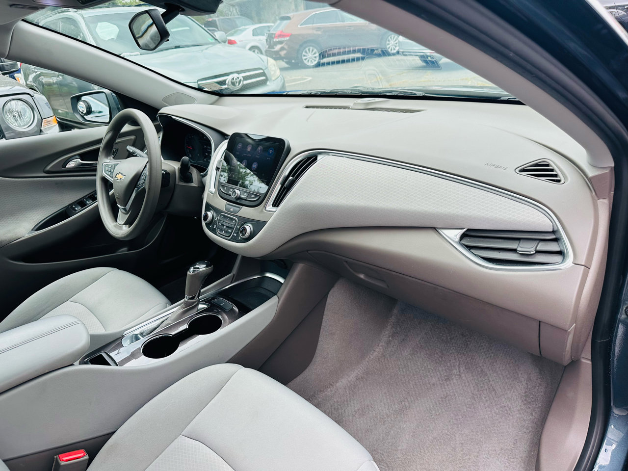 Used 2019 Chevrolet Malibu LT image 26