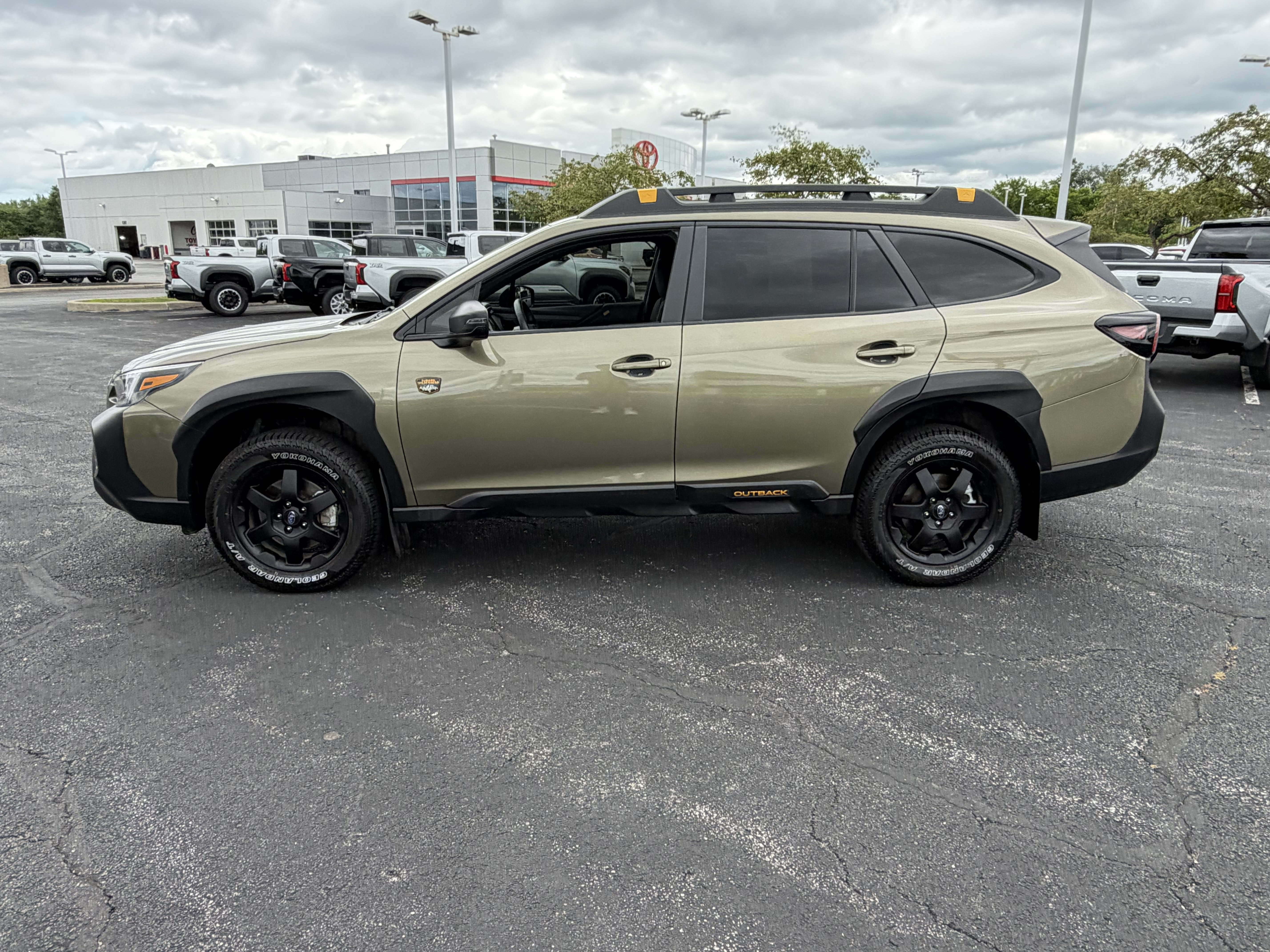 Used 2025 Subaru Outback Wilderness AWD/4WD image 5