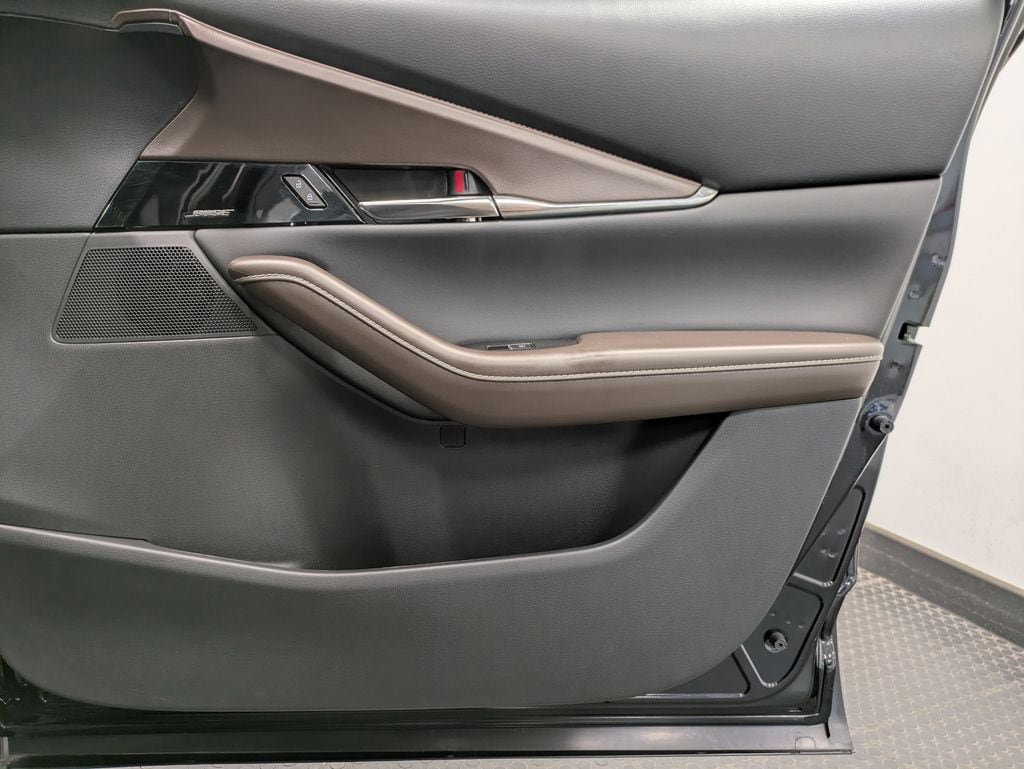 Certified 2025 MAZDA CX-30 AWD 2.5 S w/ Premium Package image 28