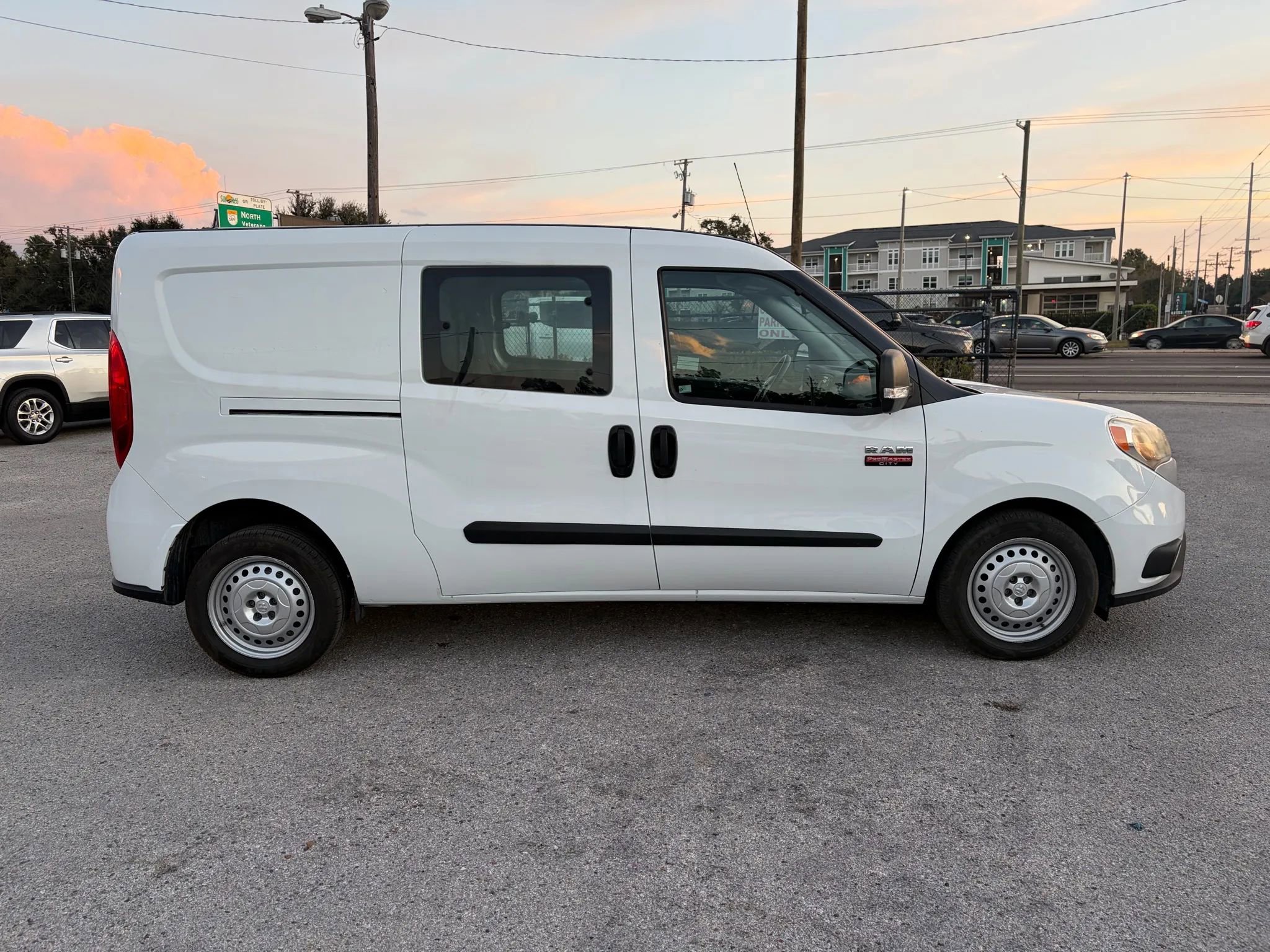 Used 2022 RAM ProMaster City Wagon image 4