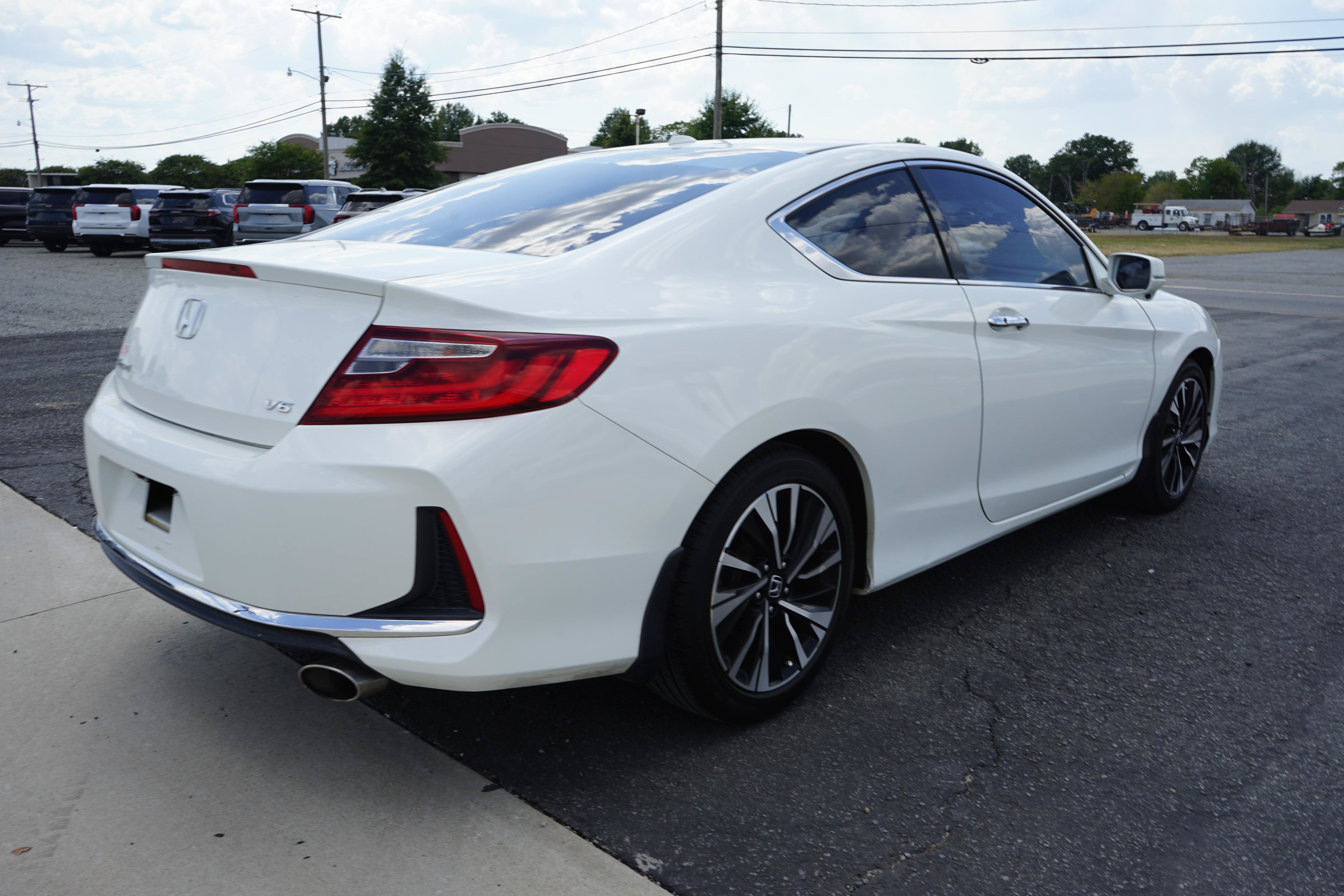 Used 2016 Honda Accord EX-L image 5