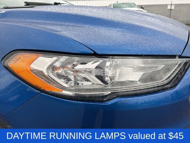 Used 2018 Ford Fusion SE image 9