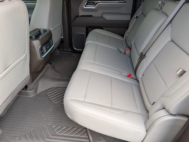 Used 2025 Chevrolet Silverado 1500 LTZ image 27