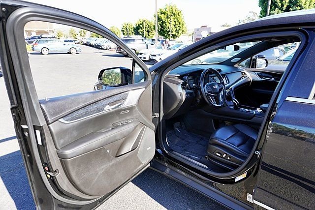 Used 2023 Cadillac XT5 Premium Luxury image 37