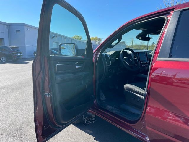 Used 2025 RAM 1500 Big Horn AWD/4WD image 31
