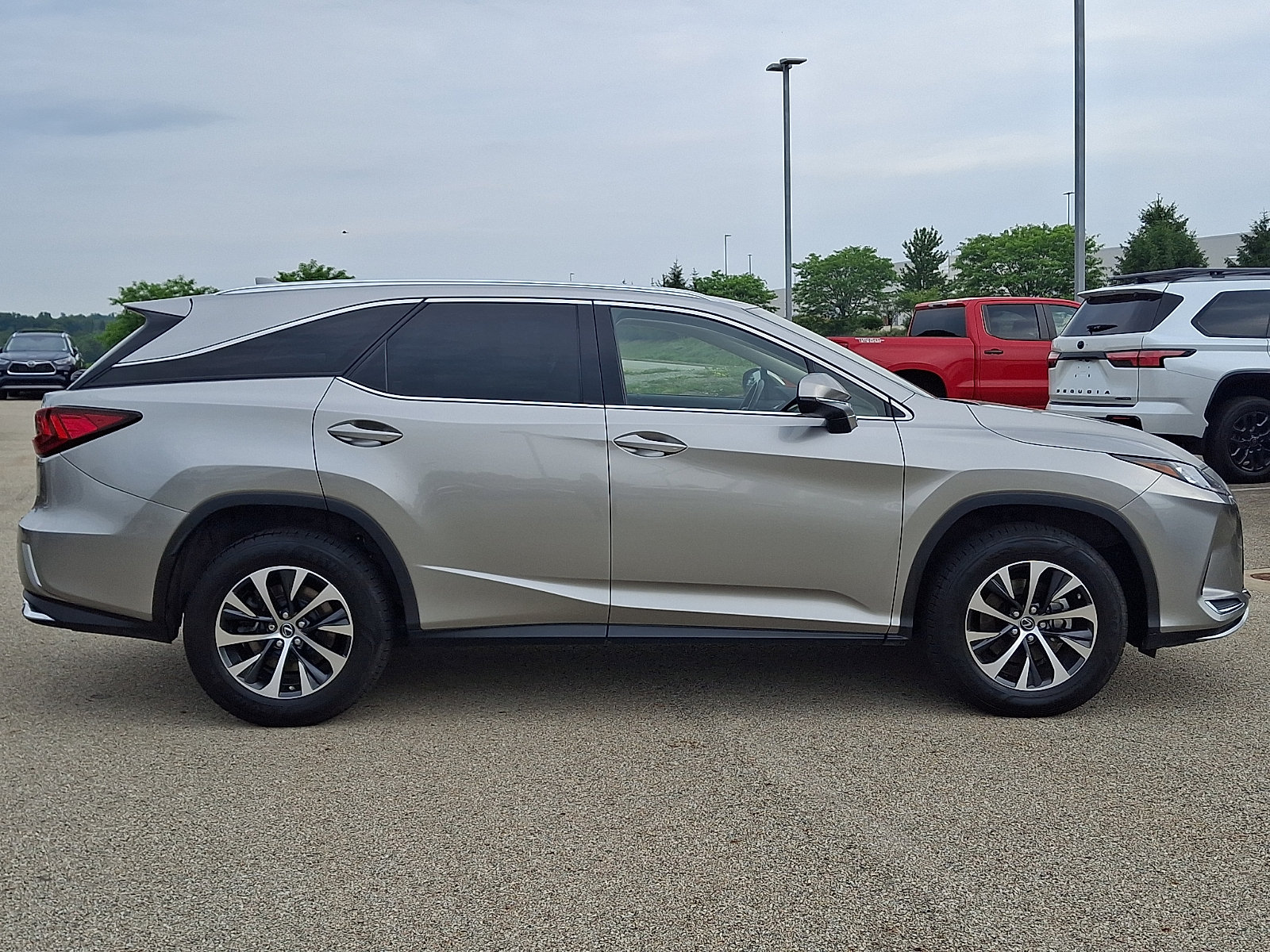 Used 2021 Lexus RX 350L Premium w/ Premium Package AWD/4WD image 7