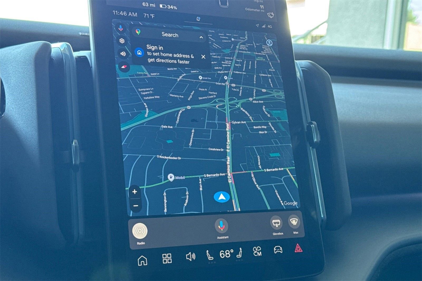 New 2026 Volvo EX30 Plus w/ Protection Package Premier image 18