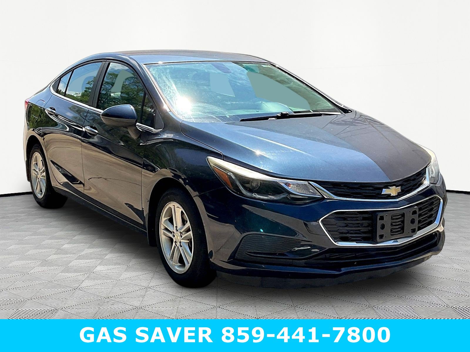 Used 2016 Chevrolet Cruze LT FWD image 3