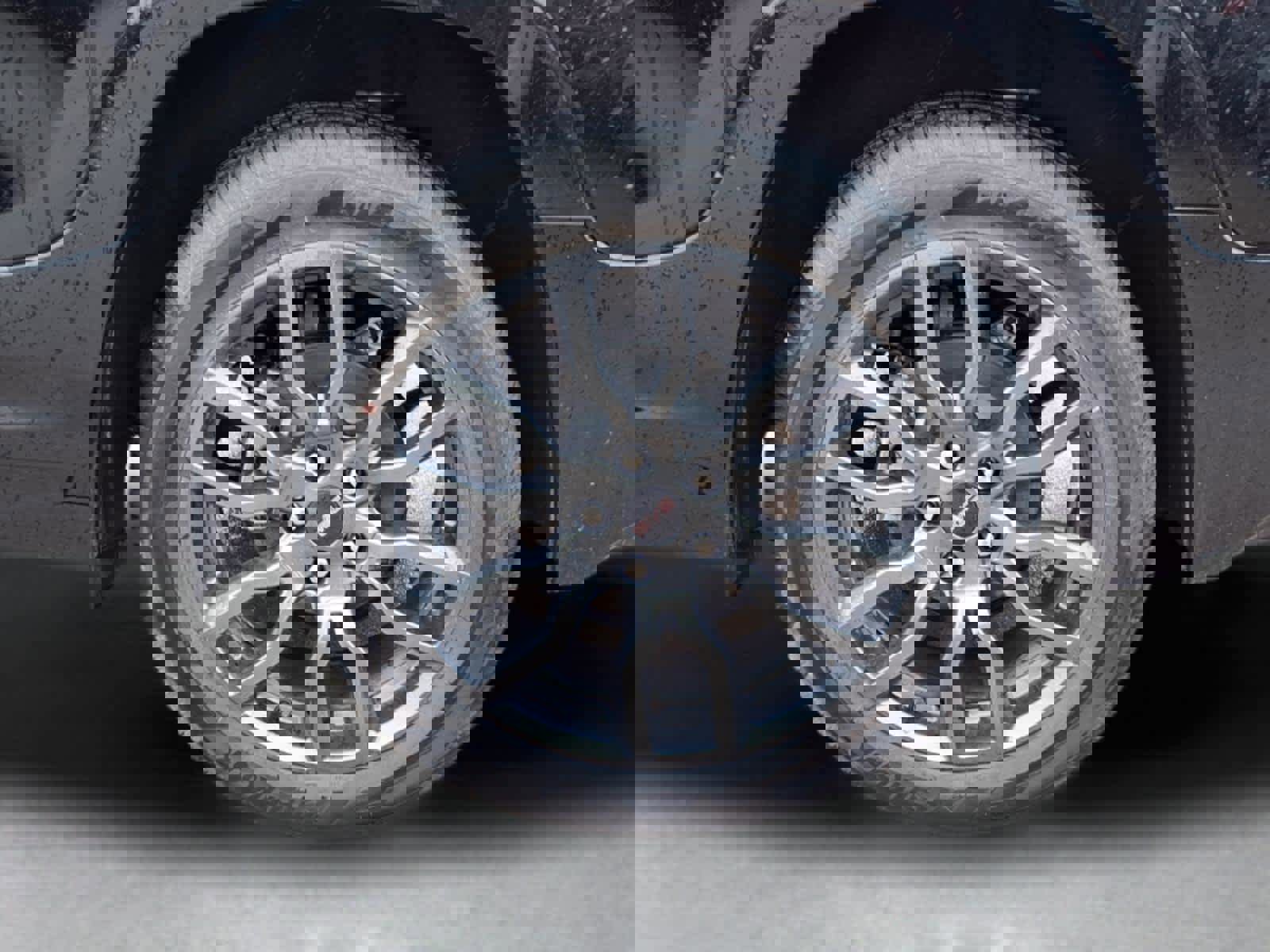 Used 2023 GMC Terrain Denali w/ Black Diamond Edition image 3