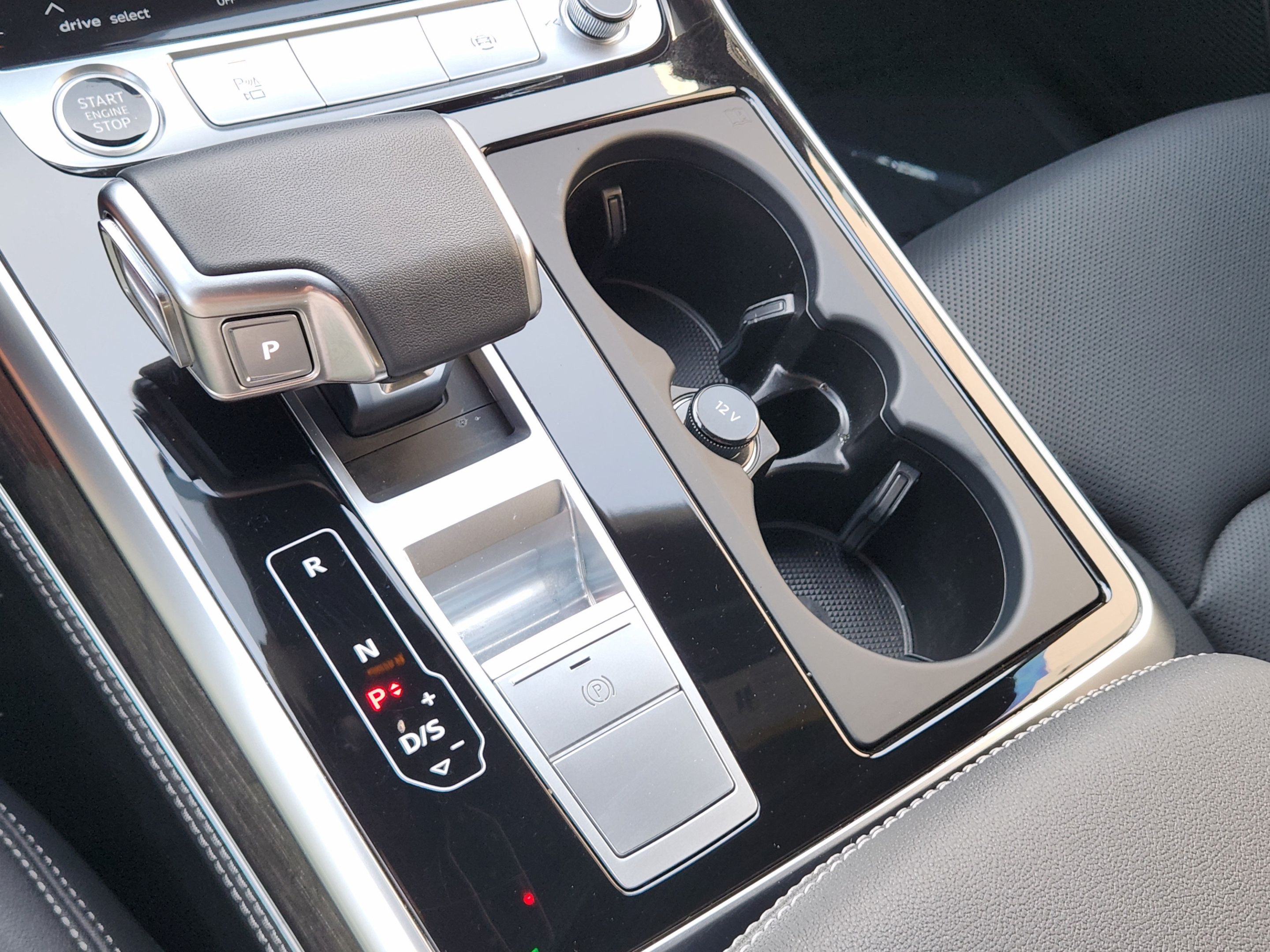 Used 2026 Audi Q8 Premium Plus AWD/4WD image 15