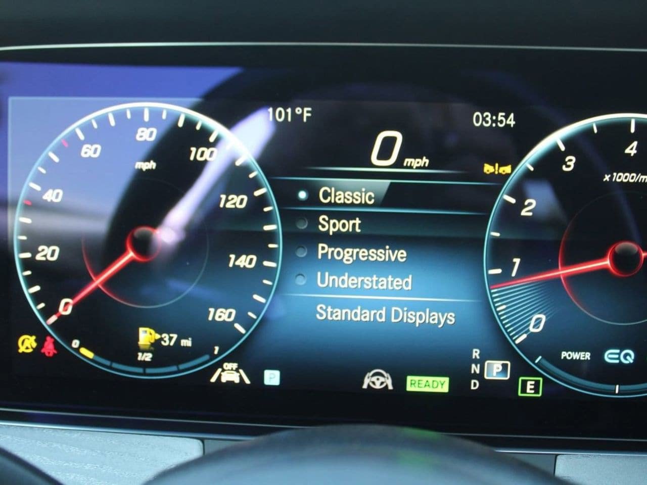 Used 2023 Mercedes-Benz E 450 4MATIC Cabriolet image 33